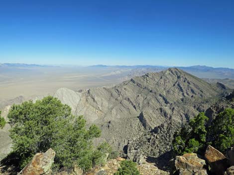 Tikaboo Peak