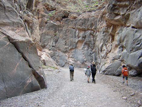 Titus Canyon Hike