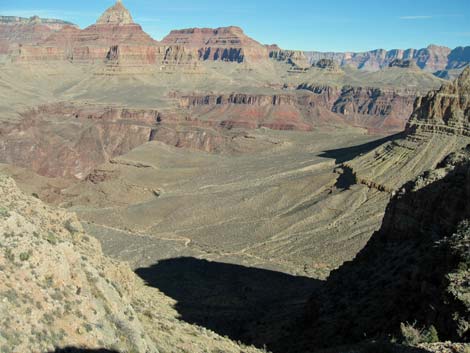 Cave-of-the-Domes Trail