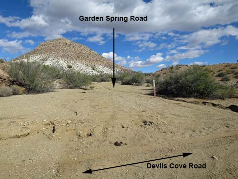 Devils Cove Road