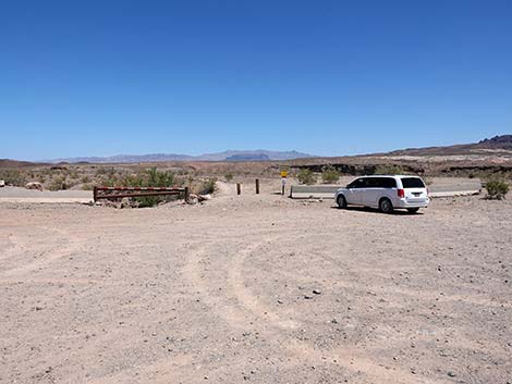 Wetlands Trailhead