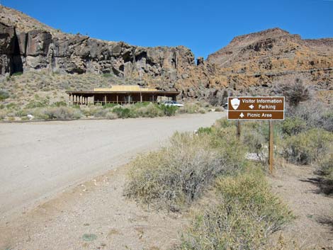 Hole-in-the-Wall Visitor Center