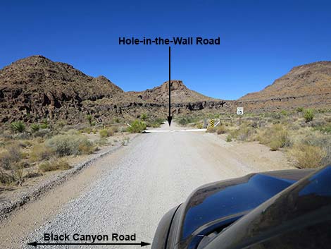 Hole-in-the-Wall Road